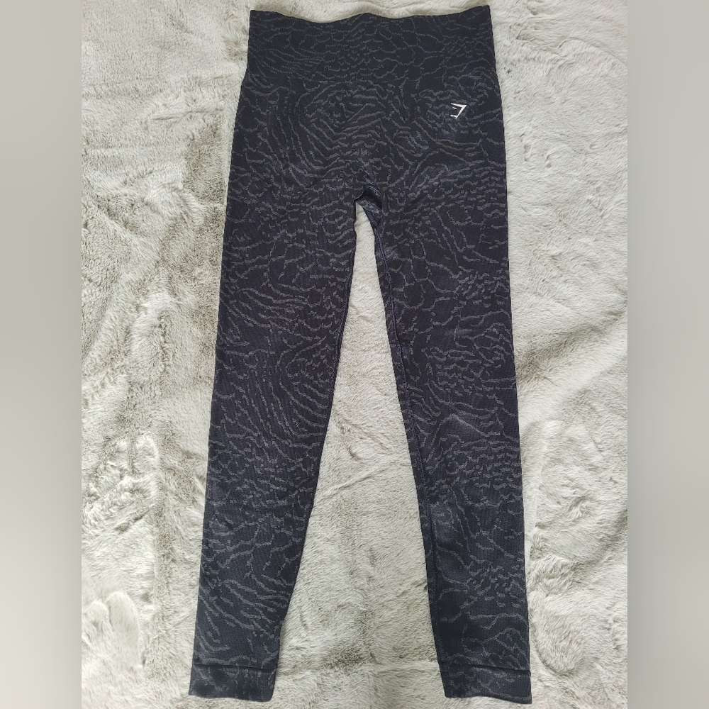 Gymshark Black Animal Seamless Set, Size L - Picture 2 of 4